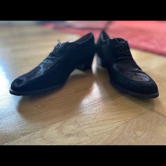 Stuart Weitzman size 10 - Picture 3 of 14